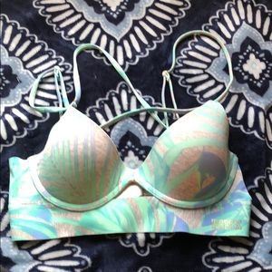 VS pink bonded small cross back bra